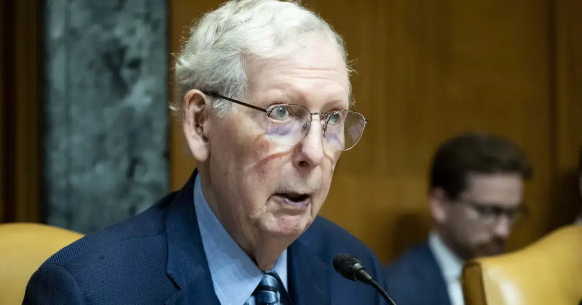 Senatorul republican Mitch McConnell, în vârstă de 84 de ani, a oferit detalii despre sănătatea sa, după săptămâni de absență