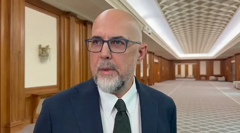 Kelemen Hunor: Guvernul ar fi trebuit să asume răspunderea pe legea salarizării cu corecții mici