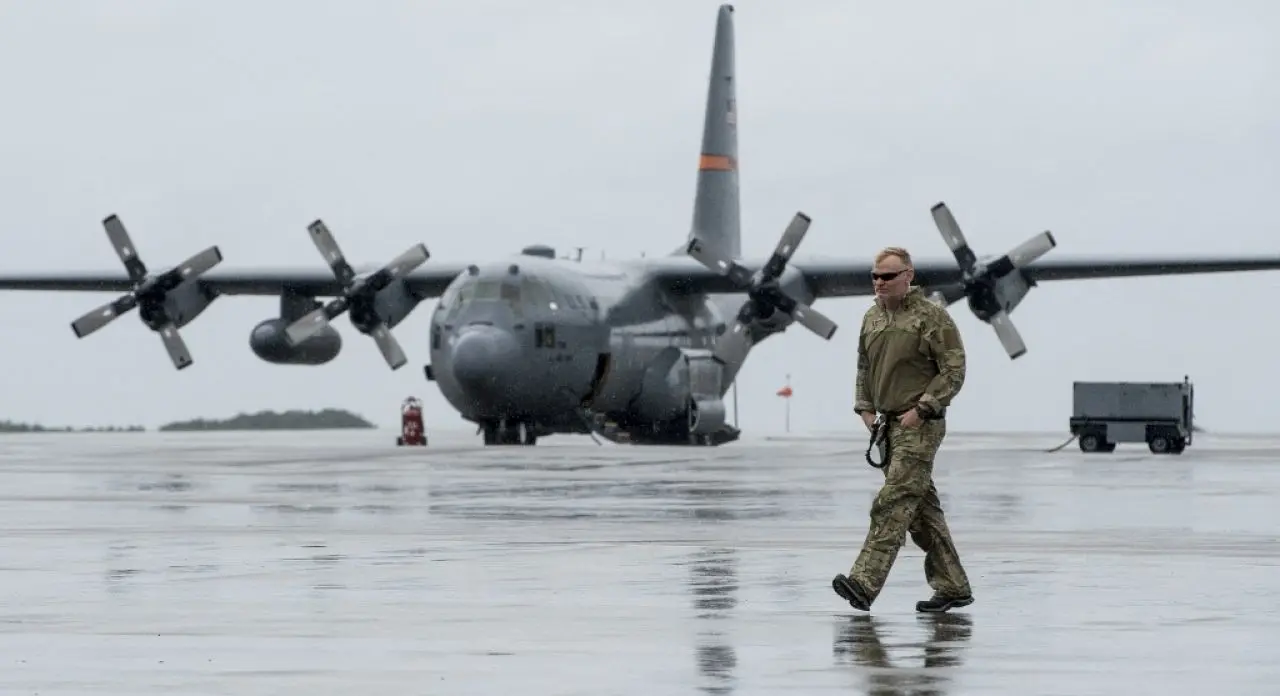 România primește o aeronavă Hercules gratuită de la Statele Unite
